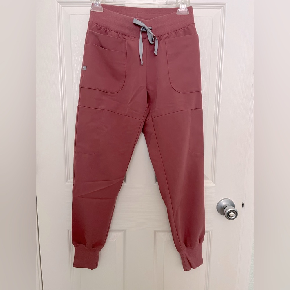 Mauve Figs Nepal Jogger Scrub Pants